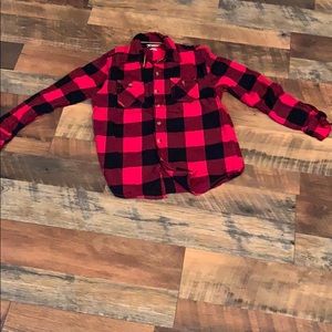 Buffalo plad button up shirt